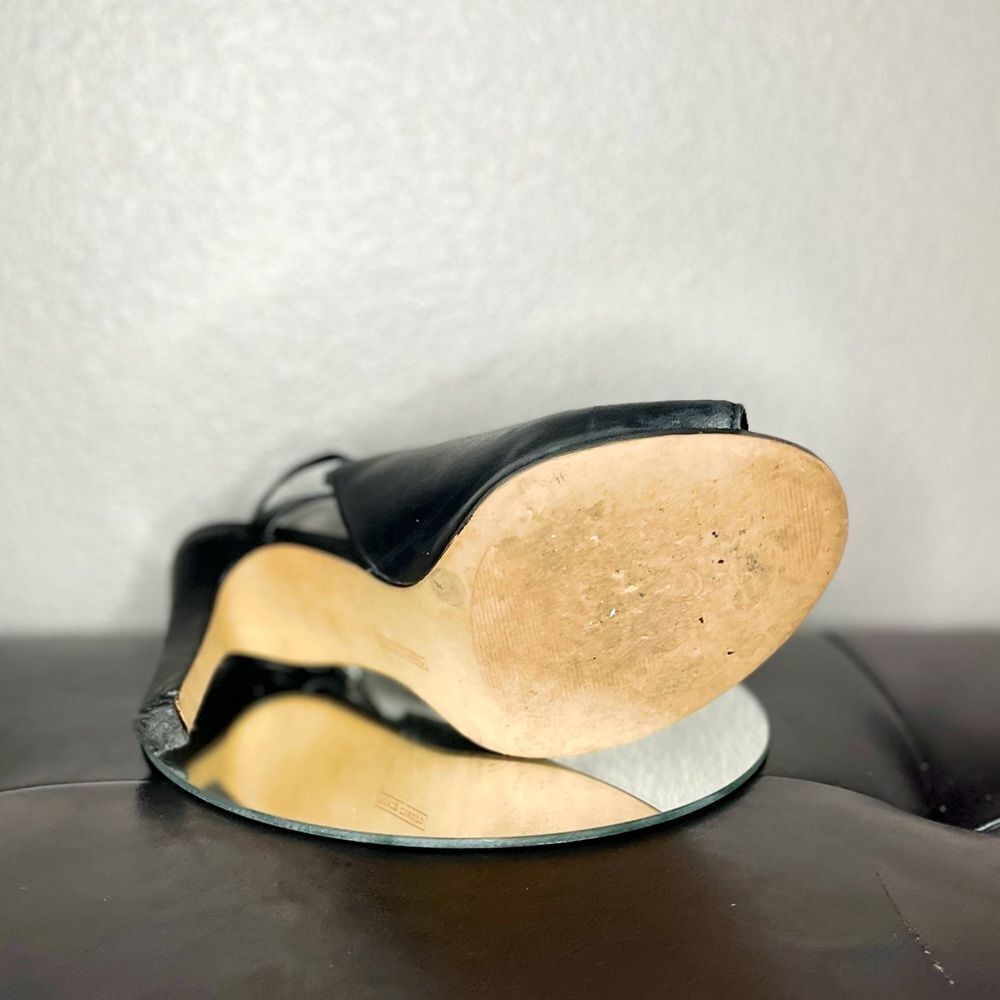 Vince Camuto Cutout Boot Heels Strap Heels Ankle Booties Buckle Size 7.5​​​ - Picture 11 of 12